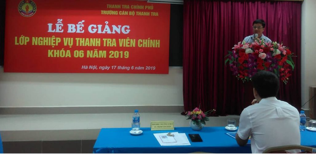 TS. Trinh Văn Toàn Phó Hiệu trưởng Trg CBTT phát biểu bế giảng khóa học