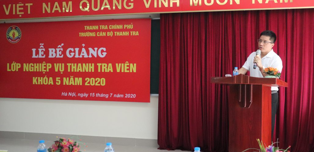 TS Trịnh văn Toàn Phó Hiệu trưởng Trg CBTT phát biểu bế giảng khóa học