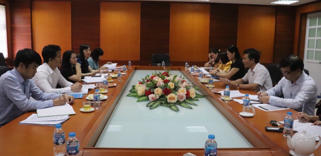 Toàn cảnh buổi làm việc tại trg CBTT