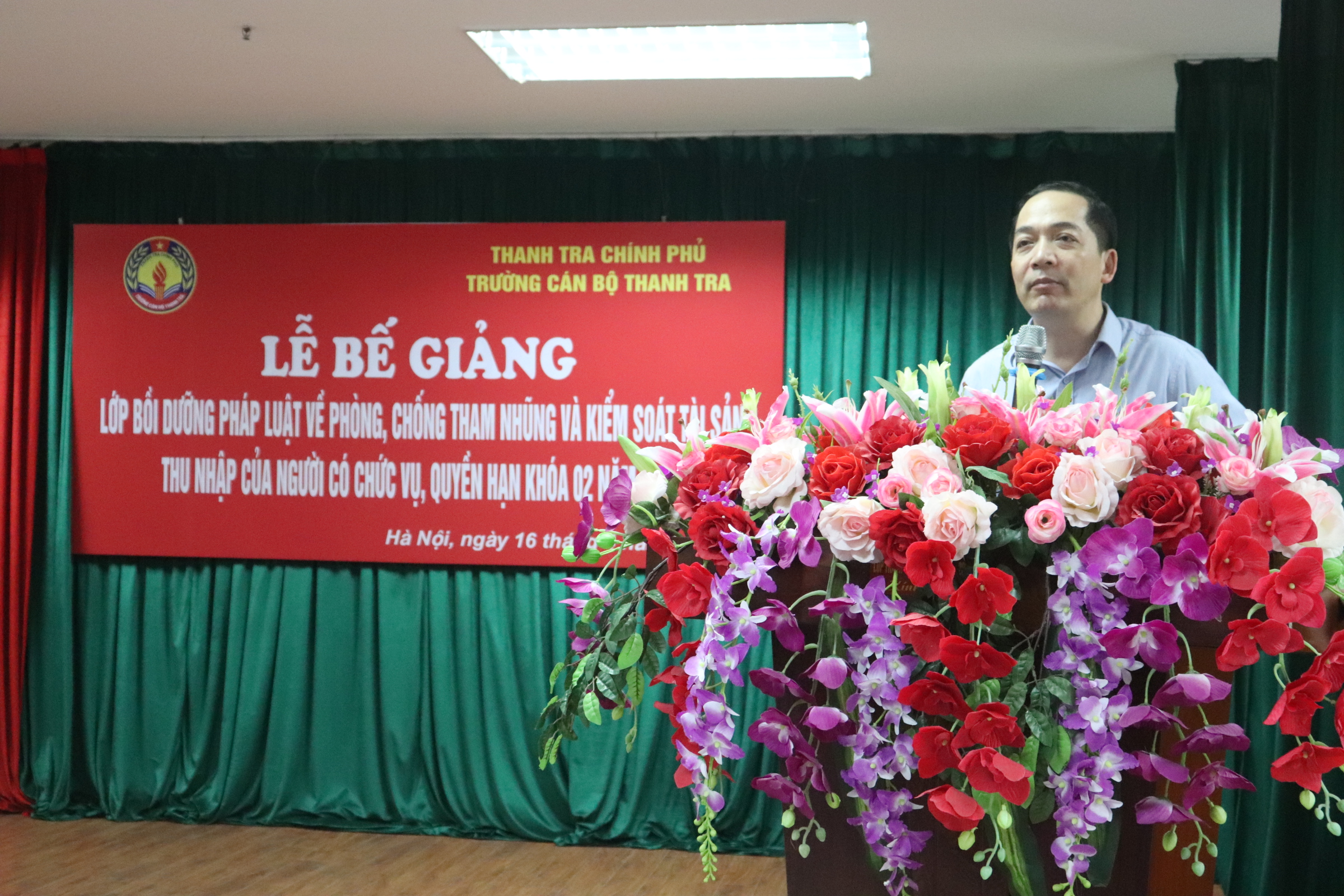 TS Nguyễn Huy Hoàng PHT trg CBTT phát biểu bế giảng khóa học