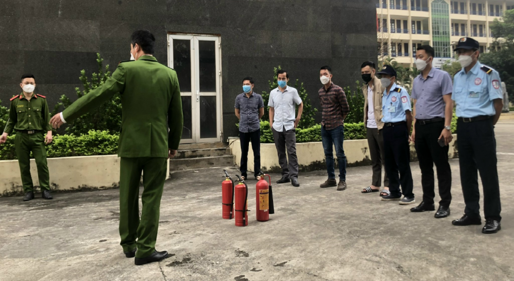 Trường Cán bộ Thanh tra tập huấn công tác phòng cháy chữa cháy cho công chức, viên chức và người lao động