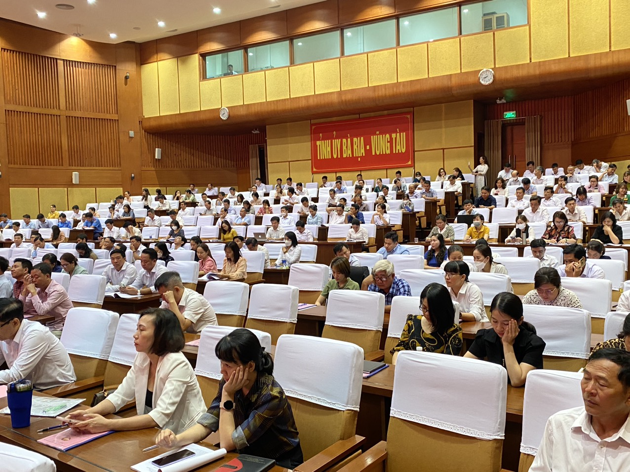 Gần 300 học viên tham dự lớp Bồi dưỡng kỹ năng, nghiệp vụ tiếp công dân xử lý đơn thư và giải quyết khiếu nại, tố cáo tại tỉnh Bà Rịa – Vũng Tàu