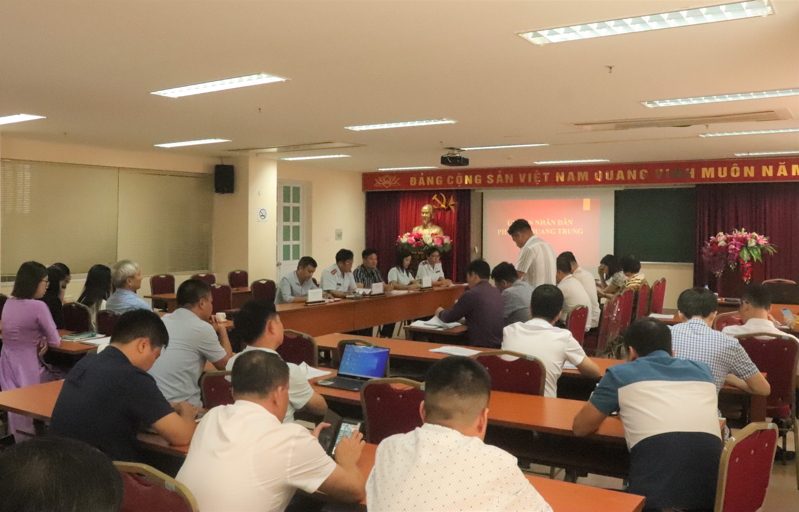 Xây dựng tình huống giả định gắn liền kiến thức lý luận với thực tiễn của lớp Thanh tra viên chính K07/2023