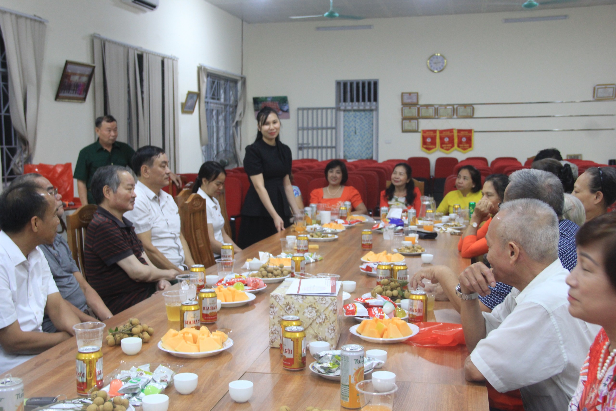 Đoàn thanh niên Trường Cán bộ Thanh tra thăm, tặng quà nhân dịp kỷ niệm 76 năm ngày Thương binh – Liệt sỹ 27/7