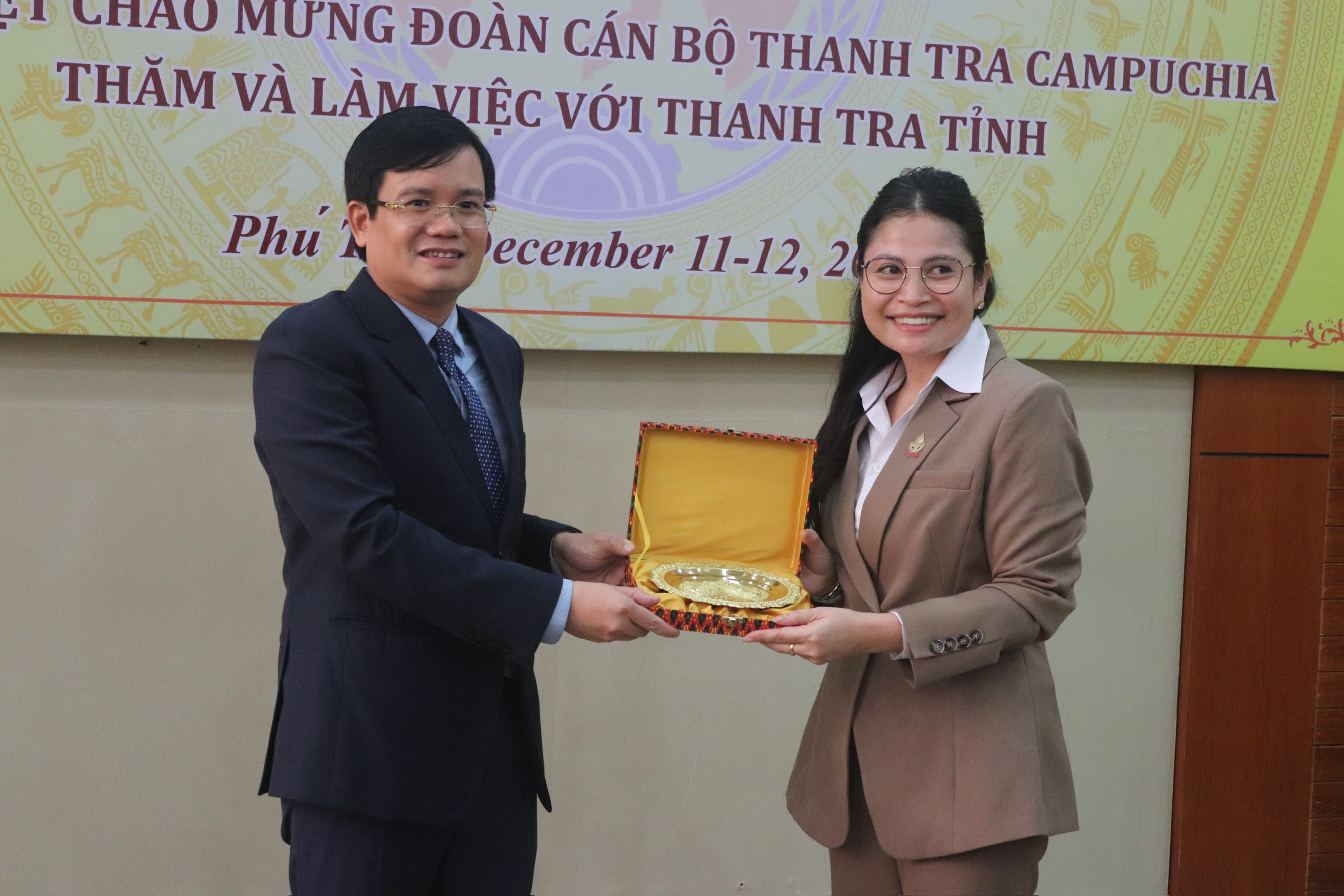 Đoàn lãnh đạo Bộ Thanh tra Campuchia thăm, làm việc tại Thanh tra tỉnh Phú Thọ và Tập đoàn Quế Lâm tại tỉnh Vĩnh Phúc