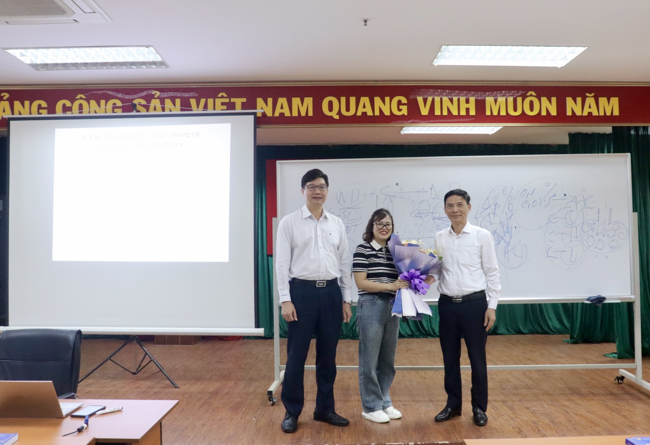 Trường Cán bộ Thanh tra chúc mừng Ngày Quốc tế phụ nữ 8-3