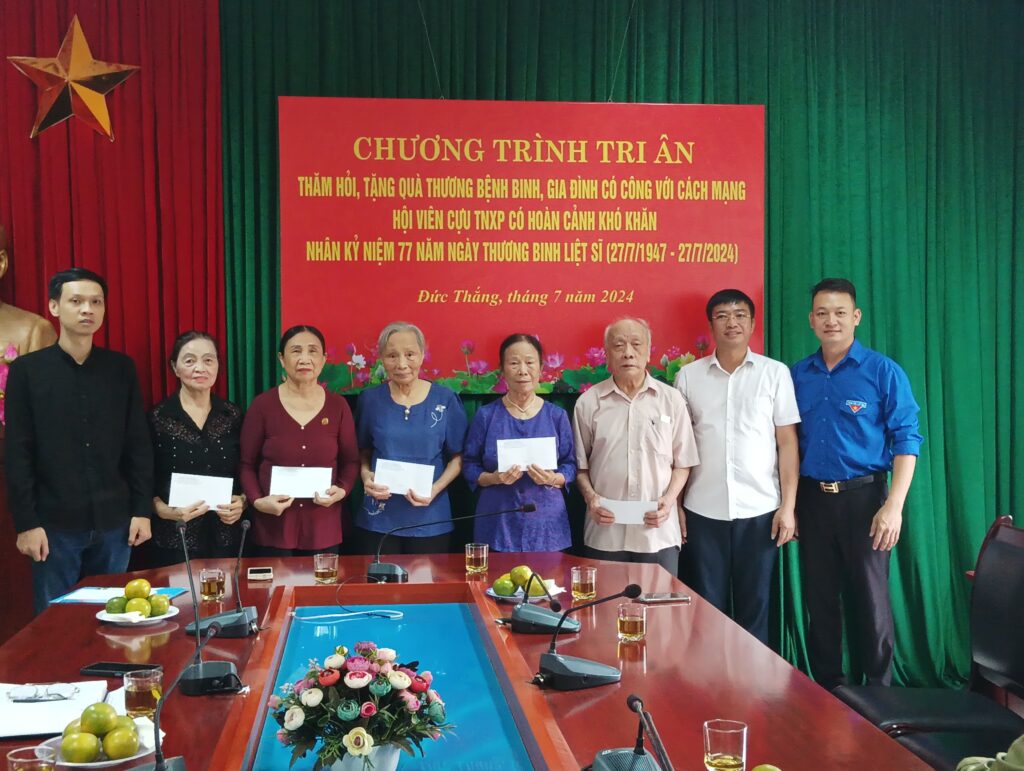 Tri ân cựu thanh niên xung phong trên địa bàn phường Đức Thắng, quận Bắc Từ Liêm, thành phố Hà Nội