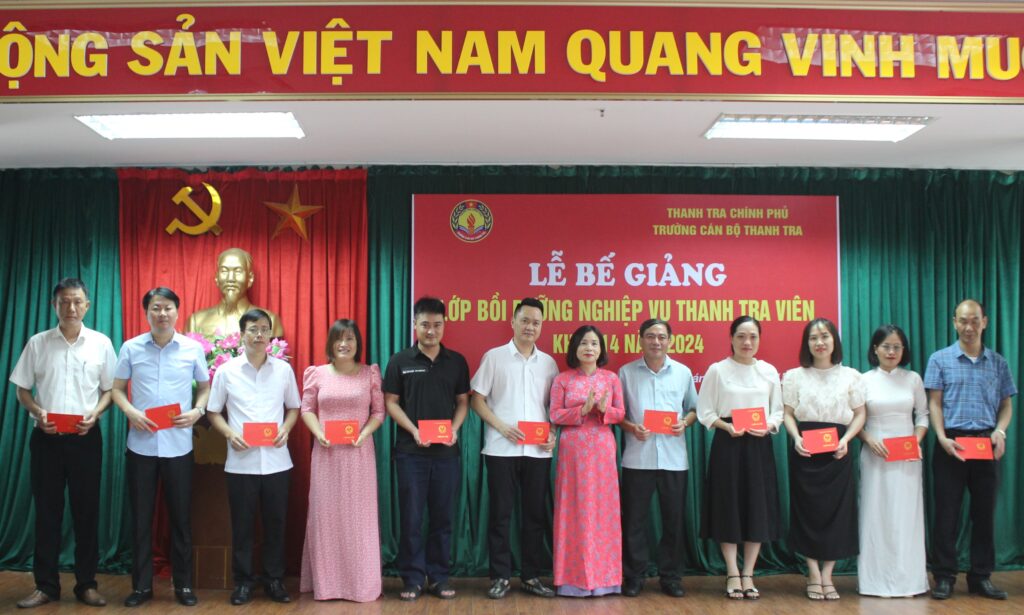 Trường Cán bộ Thanh tra tổ chức Lễ Bế giảng lớp Bồi dưỡng nghiệp vụ Thanh tra viên Khóa 14 năm 2024