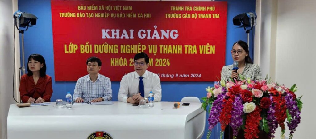 Khai giảng lớp Bồi dưỡng nghiệp vụ Thanh tra viên Khóa 25 năm 2024 cho công chức ngành Bảo hiểm xã hội