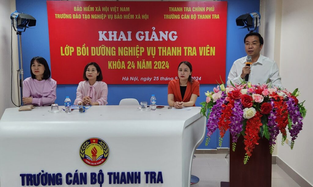 Khai giảng lớp Bồi dưỡng Nghiệp vụ Thanh tra viên Khóa 24 năm 2024 cho hơn 100 học viên là công chức ngành Bảo hiểm xã hội