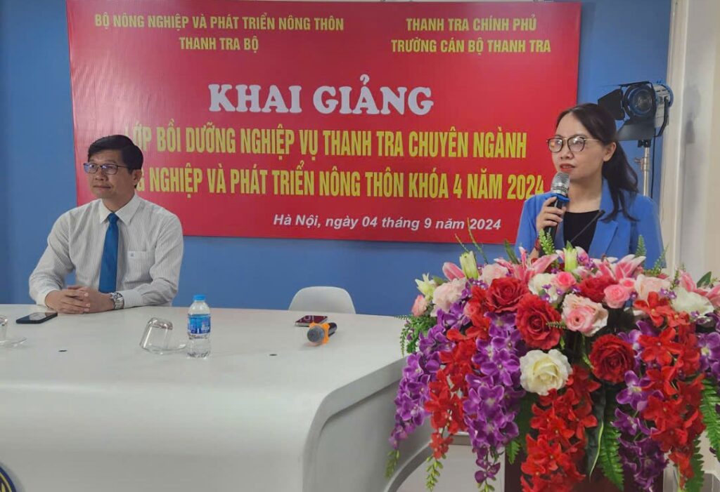 Khai giảng lớp Bồi dưỡng nghiệp vụ Thanh tra chuyên ngành Nông nghiệp và Phát triển nông thôn Khóa 04 năm 2024