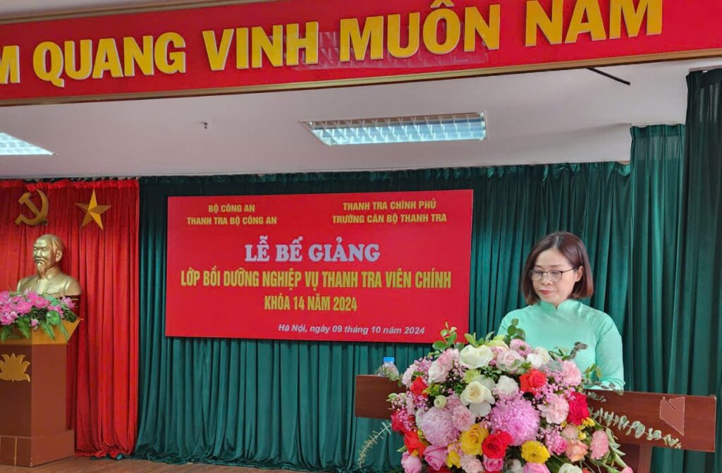 Bế giảng lớp Bồi dưỡng nghiệp vụ thanh tra viên chính Khóa 14 năm 2024