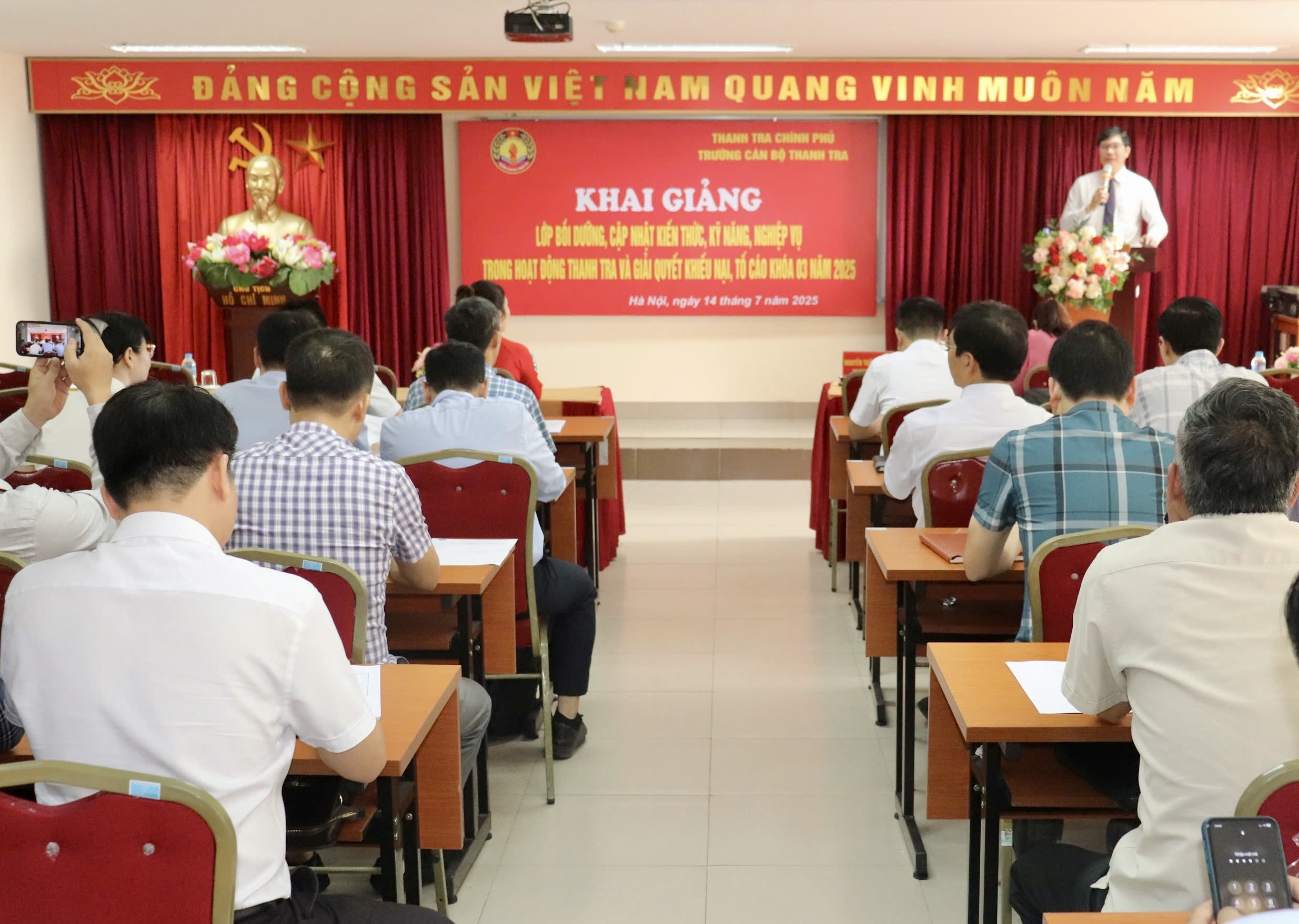 Khai giảng lớp Bồi dưỡng, cập nhật kiến thức, kỹ năng, nghiệp vụ trong hoạt động thanh tra và giải quyết khiếu nại, tố cáo K03/2025