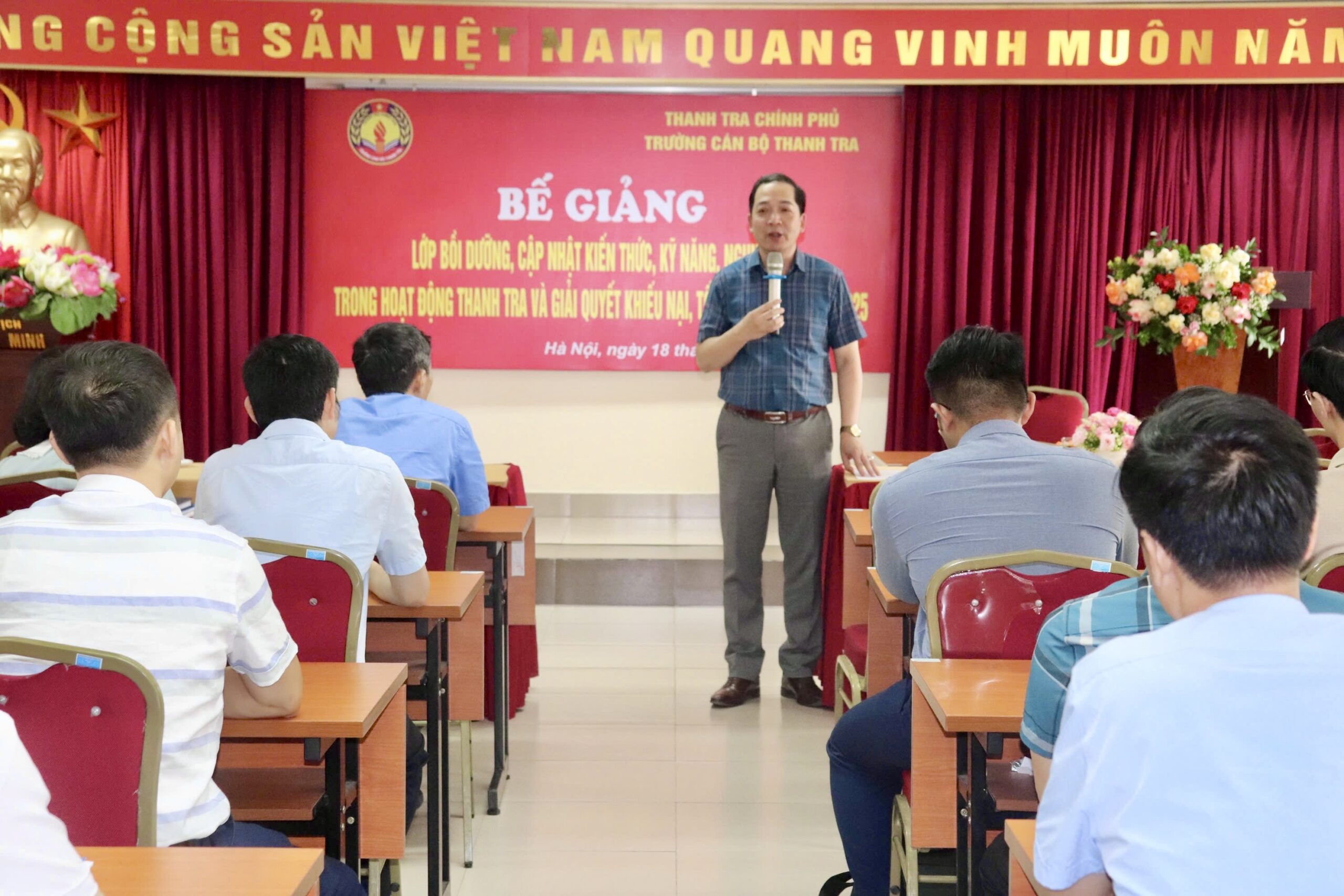 Lễ Bế giảng lớp Bồi dưỡng, cập nhật kiến thức, kỹ năng, nghiệp vụ trong hoạt động thanh tra và giải quyết khiếu nại, tố cáo K03/2025