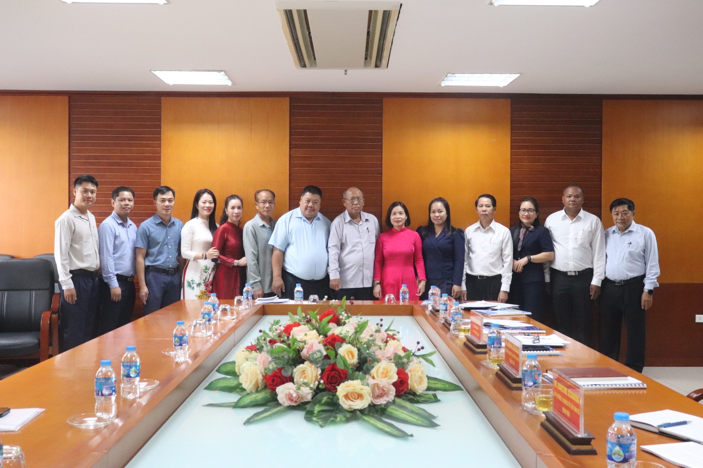 Trường Cán bộ Thanh tra tiếp và làm việc với Đoàn đại biểu Thanh tra Nhà nước Lào
