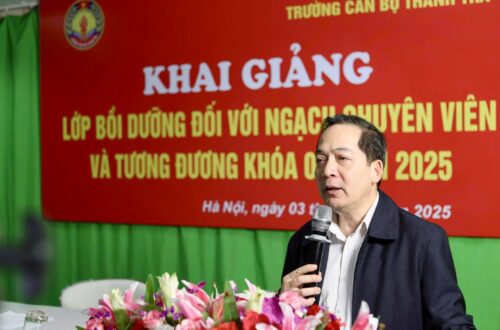 Khai giảng Lớp Bồi dưỡng đối với ngạch chuyên viên và tương đương Khóa 02 năm 2025