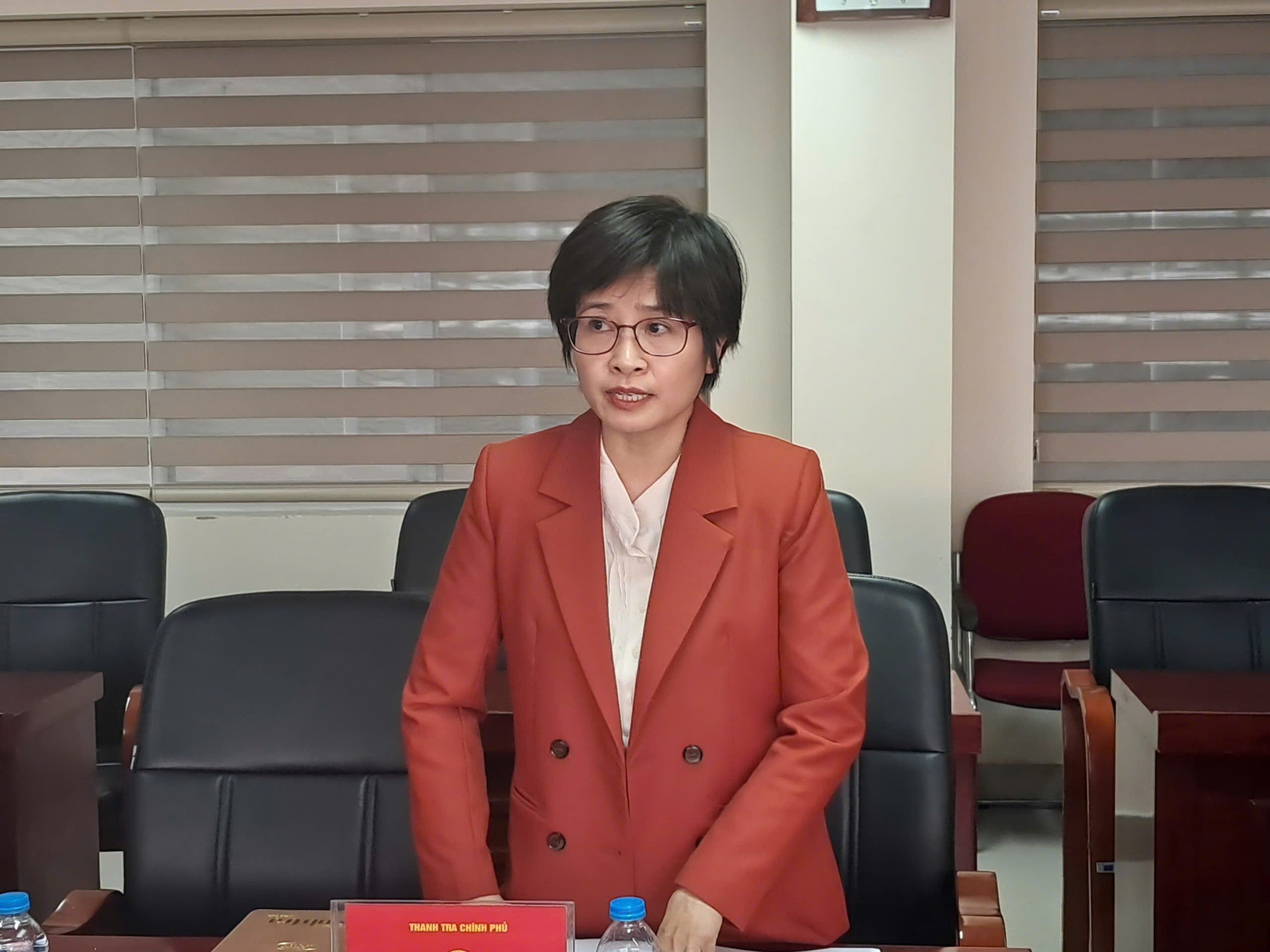 Hội nghị nghiệm thu đề tài khoa học cấp bộ “Kiểm soát quyền ban hành quyết định hành chính của Ủy ban nhân dân các cấp nhằm phòng, chống tham nhũng, tiêu cực”